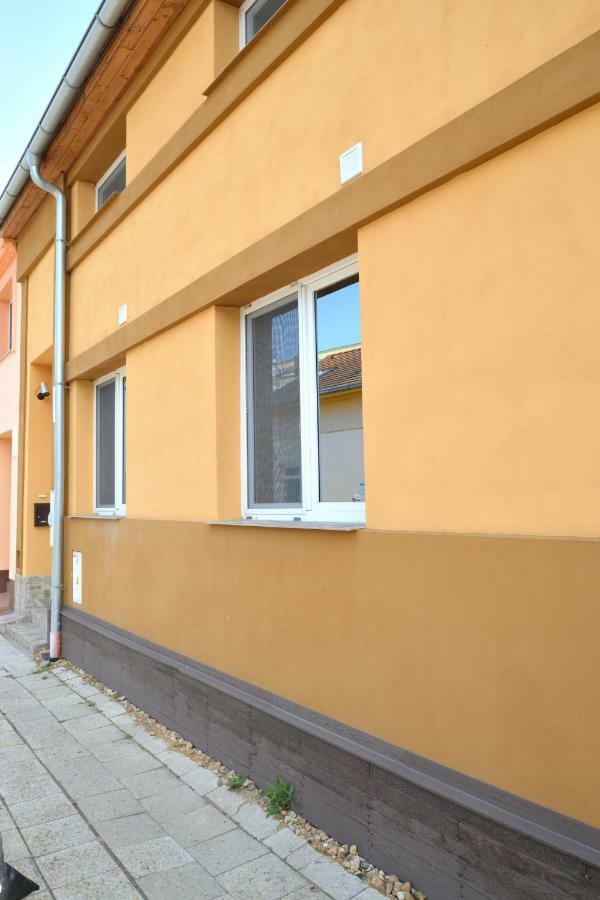 Breclav Centrum Екстериор снимка